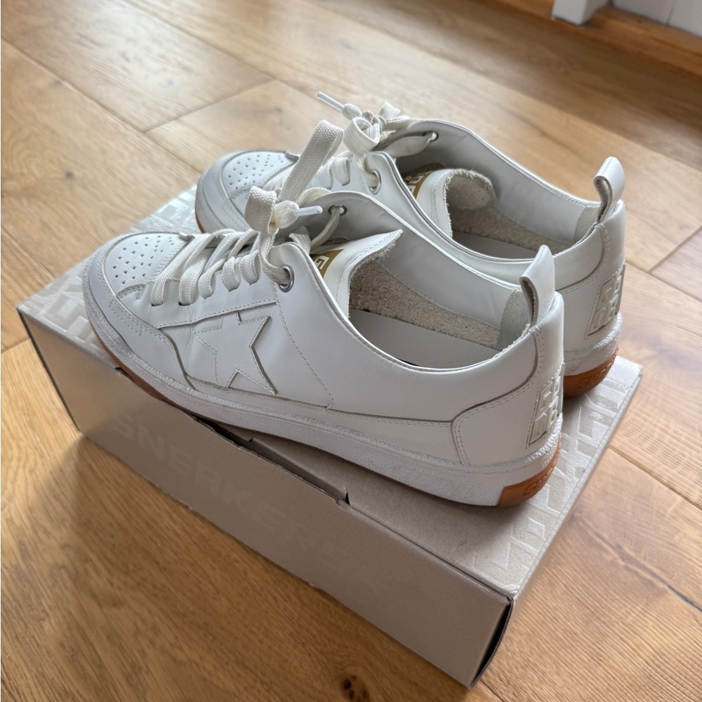 EUC Golden Goose Deluxe Brand Yeah Style, Sz 39
